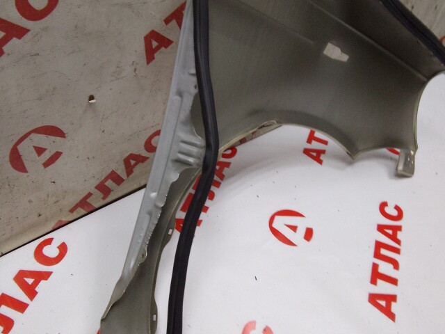 Крыло TOYOTA Vitz 