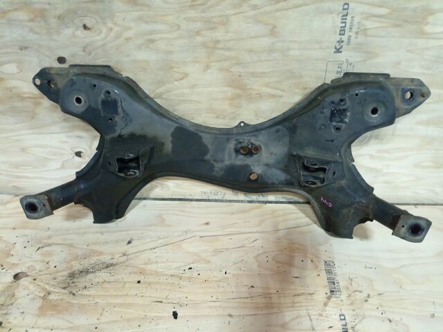 Балка поперечная TOYOTA Corolla Fielder 