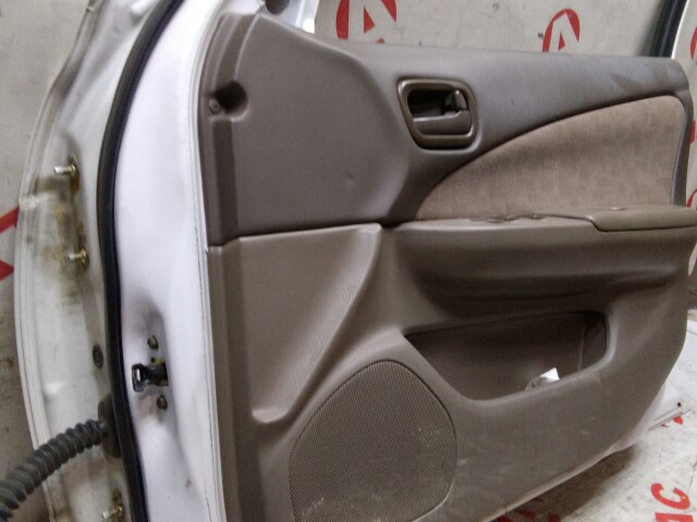 Дверь NISSAN Sunny 