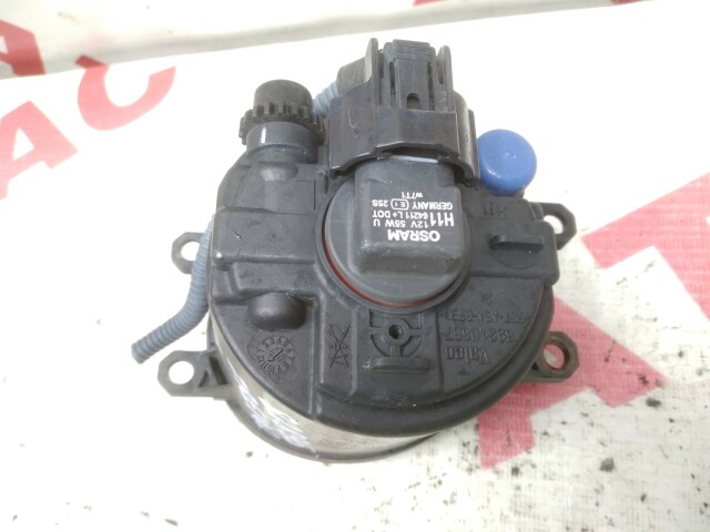 Туманка TOYOTA Corolla Axio 