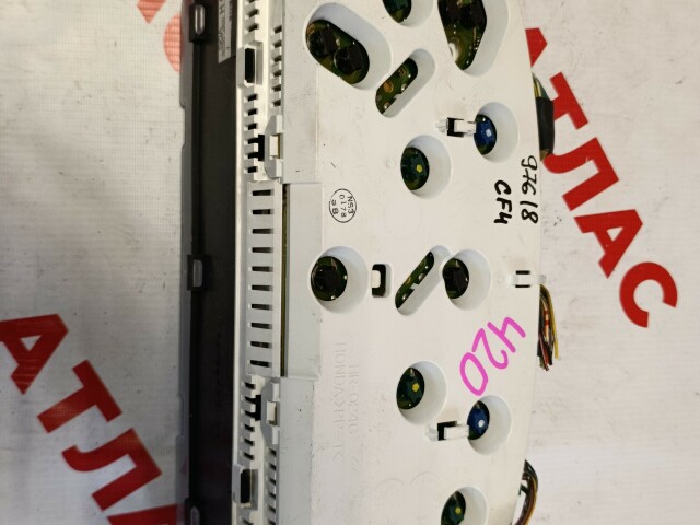 Щиток приборов HONDA Accord 