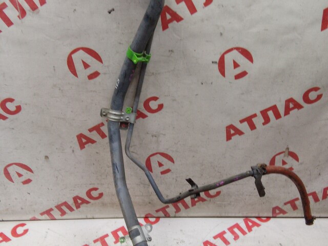 Горловина бензобака TOYOTA Corolla Fielder 