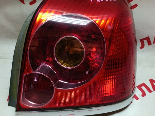 Стоп TOYOTA Avensis 