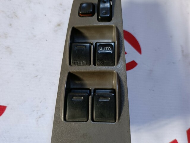 Блок управления стеклоподъемниками TOYOTA Corona Premio 