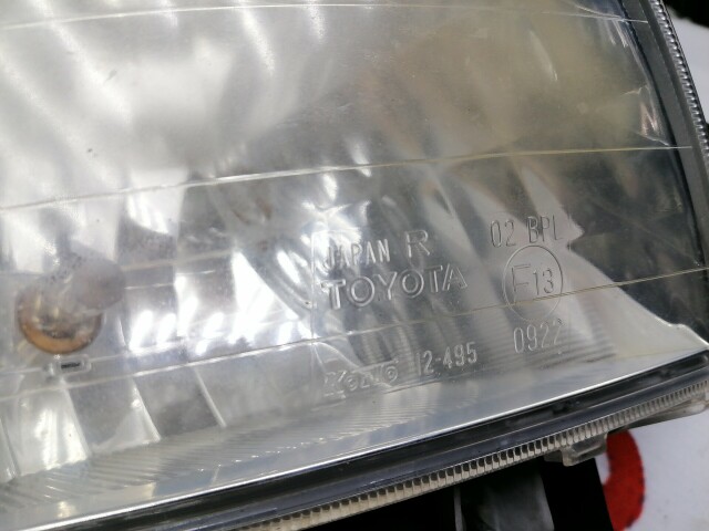 Туманка TOYOTA Estima 