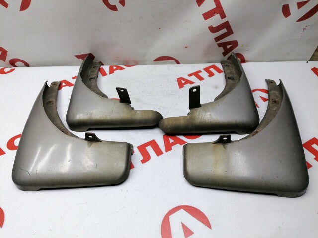 Брызговик NISSAN X-Trail 