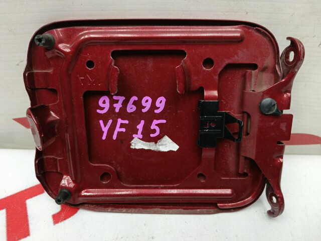 Лючок бензобака NISSAN Juke 