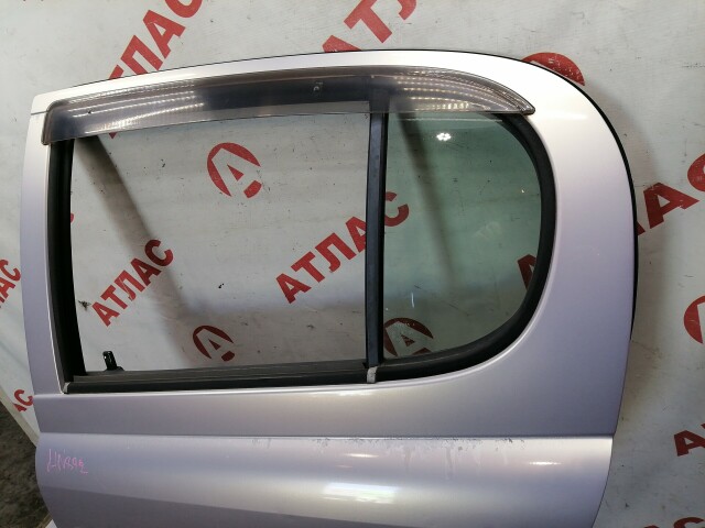Дверь TOYOTA Vitz 