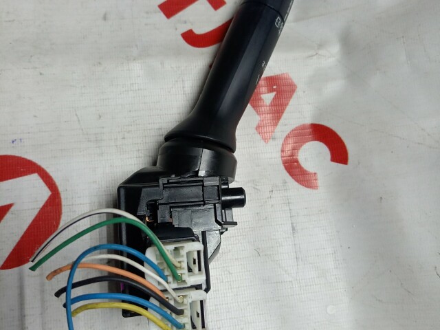 Гитара руля TOYOTA Ractis 