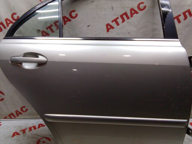 Дверь TOYOTA Avensis 