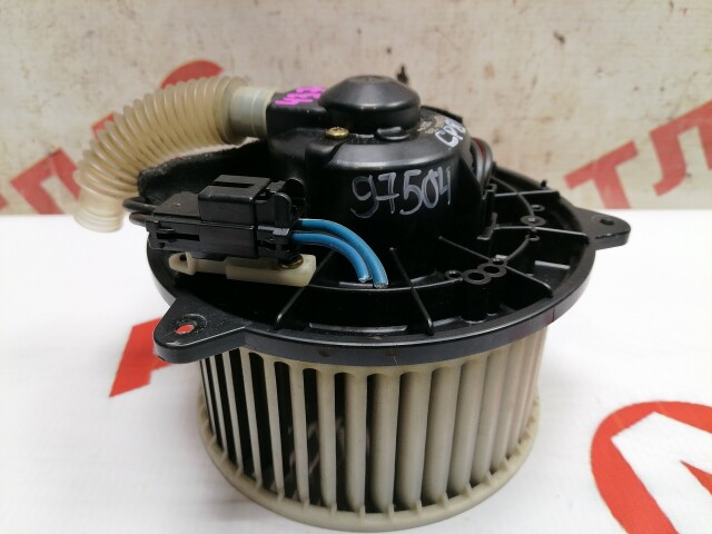 Моторчик печки MAZDA Premacy 