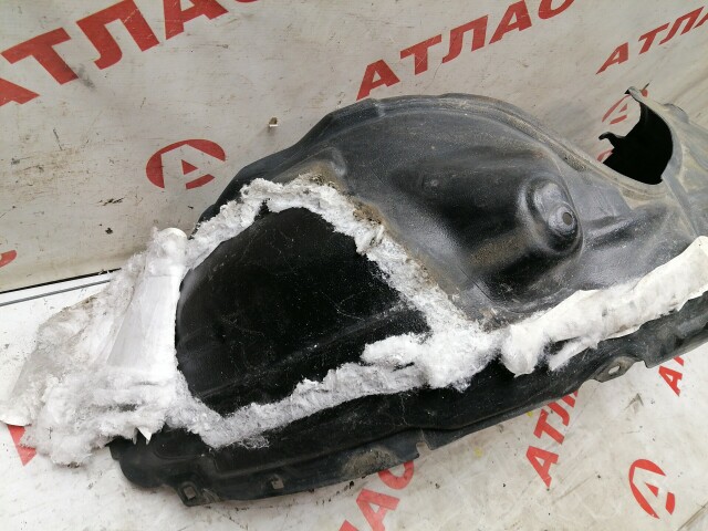 Подкрылок TOYOTA Camry 