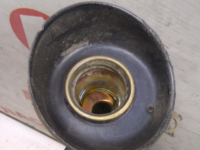 Горловина бензобака NISSAN Bluebird Sylphy 