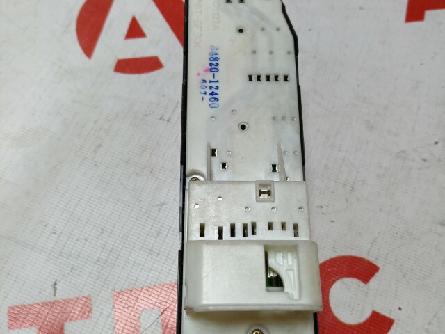 Блок управления стеклоподъемниками TOYOTA Corolla Fielder 