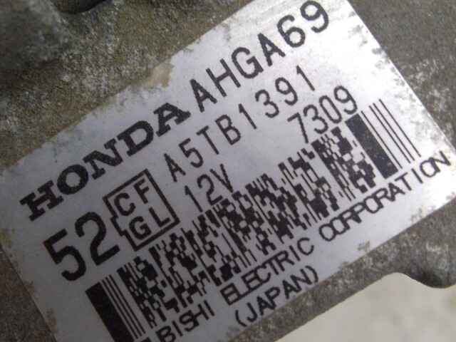 Генератор HONDA Fit L13A