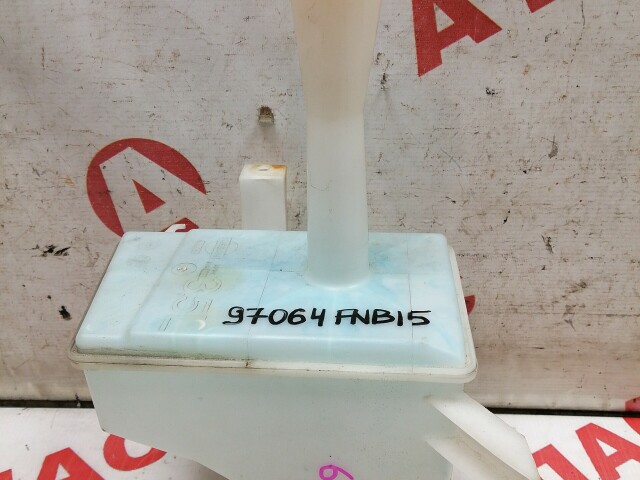 Бачок омывателя NISSAN Sunny 