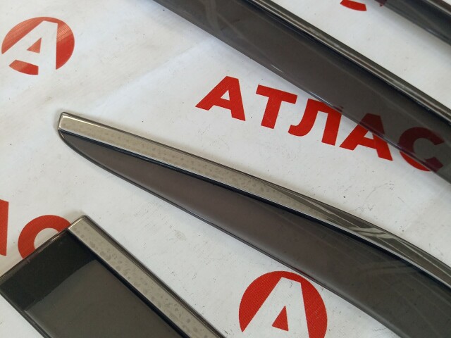 Ветровик TOYOTA Camry 