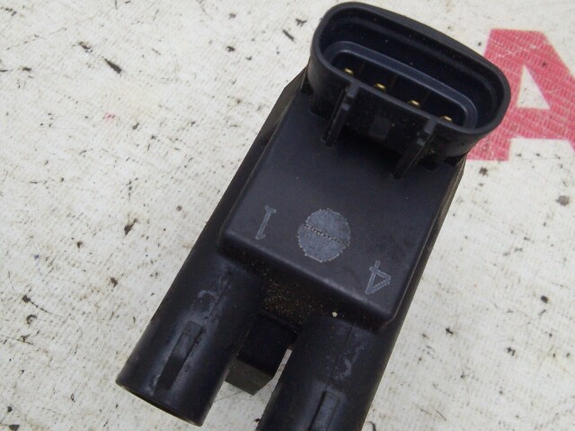 Катушка зажигания TOYOTA Corolla 4E-FE