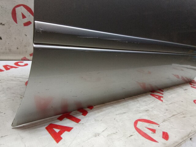 Дверь NISSAN Sunny 