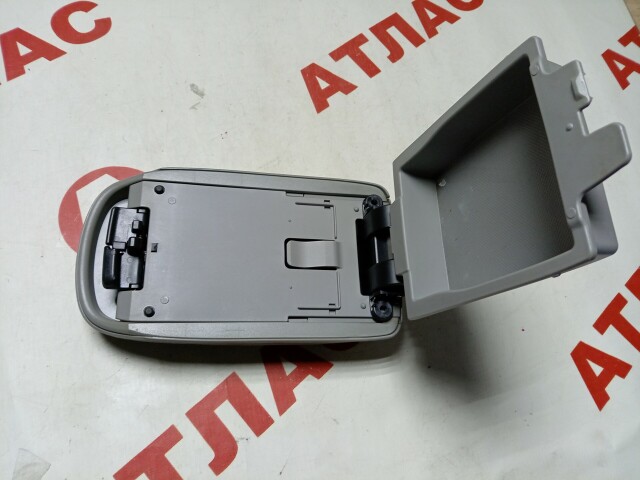 Подлокотник TOYOTA Corolla Axio 