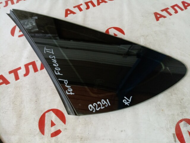 Стекло собачатника FORD Focus II 