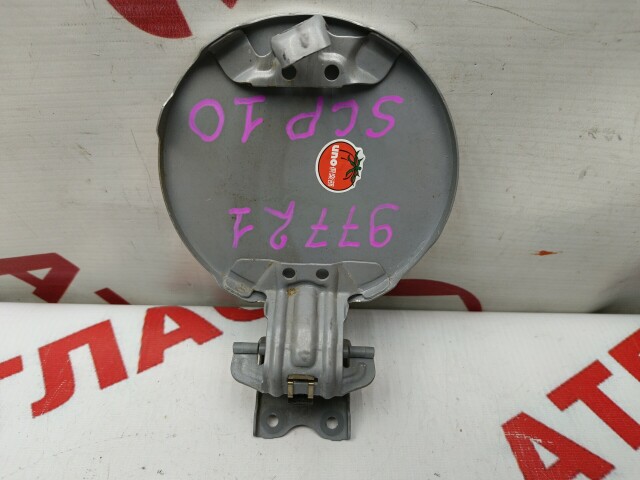 Лючок бензобака TOYOTA Vitz 