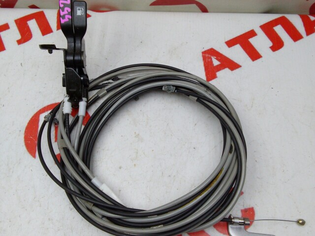 Трос багажника NISSAN Primera 