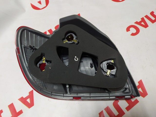 Стоп TOYOTA Vitz 