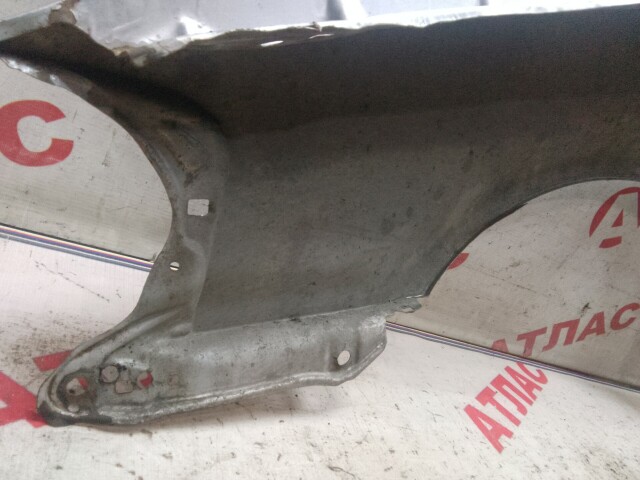 Крыло TOYOTA Sprinter 
