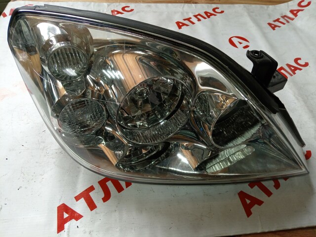 Фара NISSAN Primera 