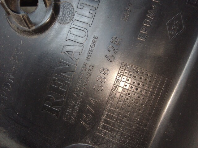 Подкрылок RENAULT Duster 