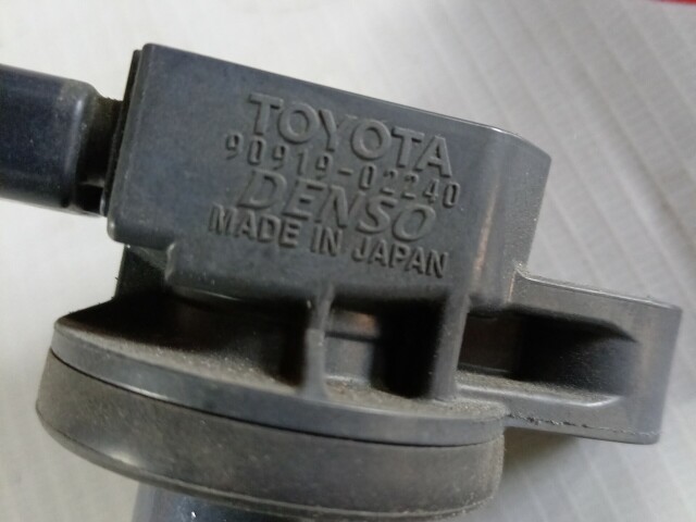 Катушка зажигания TOYOTA Vitz 