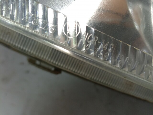 Фара TOYOTA Corolla 