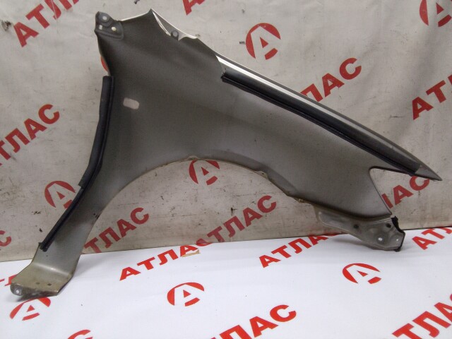Крыло TOYOTA Corolla 