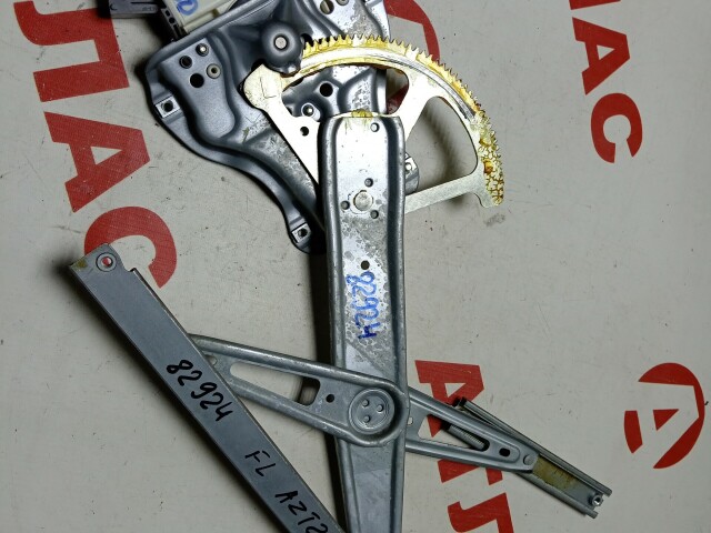 Стеклоподъемник TOYOTA Avensis 