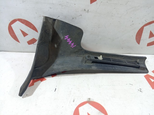 Брызговик TOYOTA Sprinter Marino 