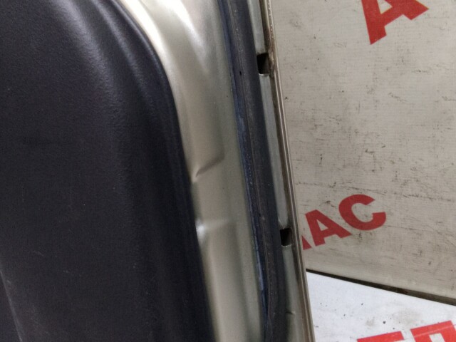 Дверь TOYOTA Vitz 