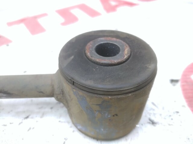 Тяга TOYOTA Ist 