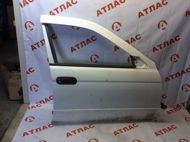 Дверь NISSAN Sunny 