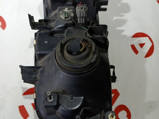 Фара NISSAN Cube 