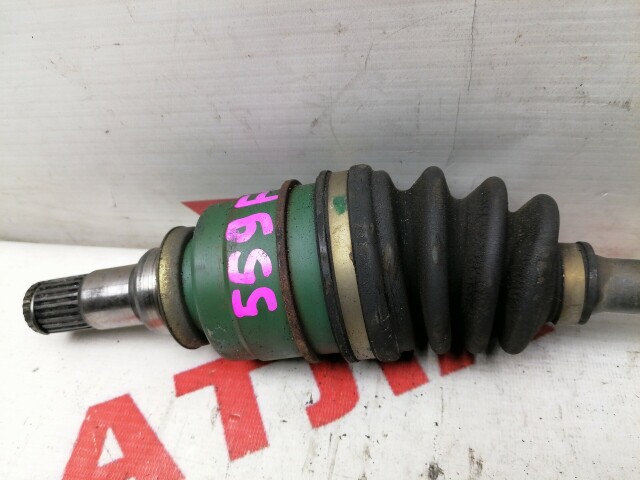 Привод короткий TOYOTA Vitz 