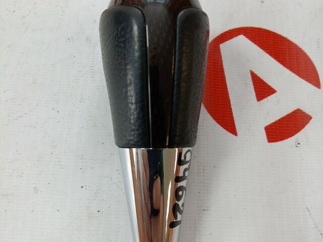 Рычаг КПП TOYOTA Camry 