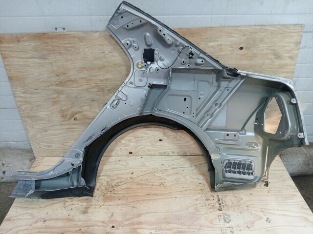 Крыло заднее TOYOTA Corolla 