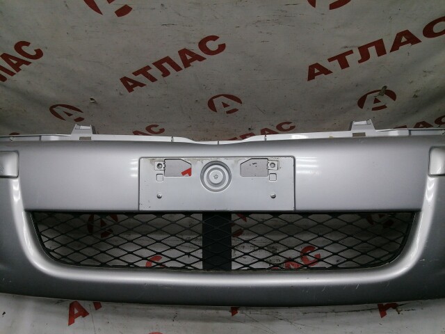 Бампер передний TOYOTA FunCargo 
