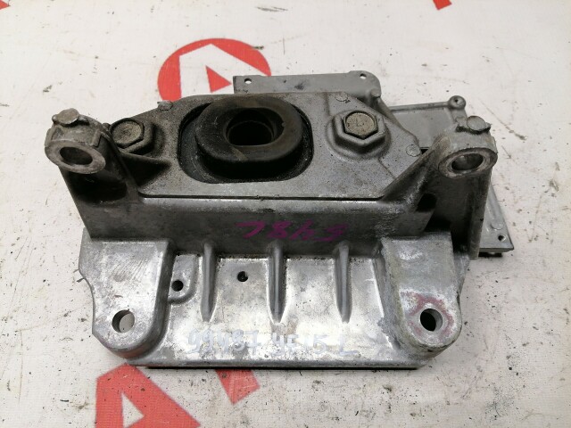 Подушка ДВС NISSAN Juke HR15DE