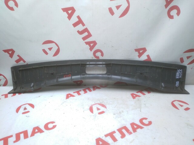 Накладка замка багажника FORD Kuga 