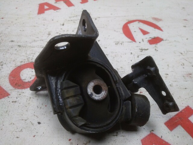 Подушка ДВС TOYOTA Premio 1AZ-FSE