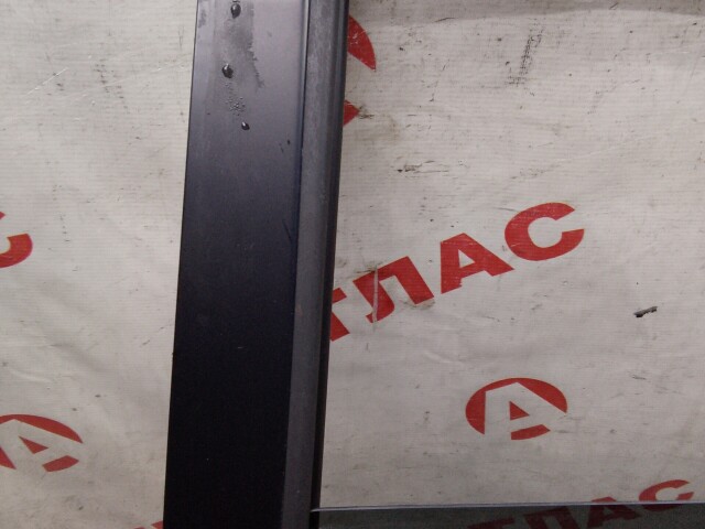 Дверь TOYOTA Ist 