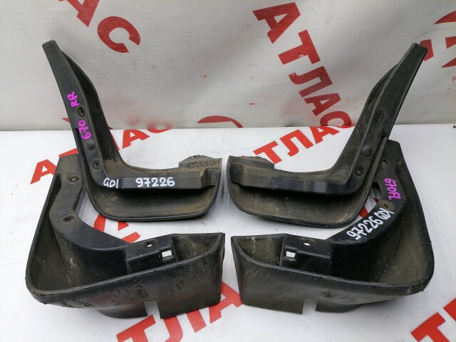 Брызговик HONDA Fit 