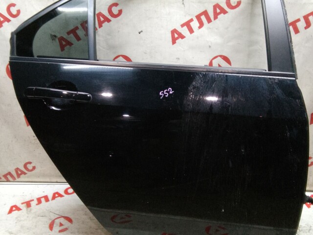 Дверь NISSAN Primera 